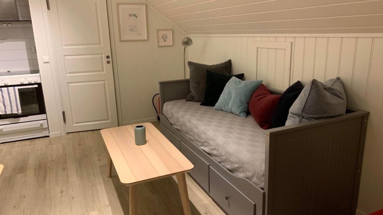 Bright And Cozy Apartment 1.5Km From City Centre Aurland Eksteriør bilde
